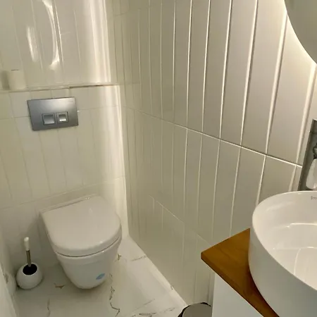 Centre - Climatisation - Calme - Cuisine - Wifi - Tramway * ニース