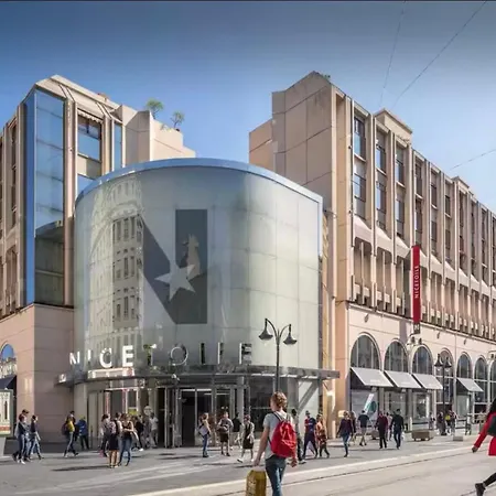 Centre - Climatisation - Calme - Cuisine - Wifi - Tramway アパート ニース