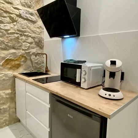 Appartement Centre - Climatisation - Calme - Cuisine - Wifi - Tramway
